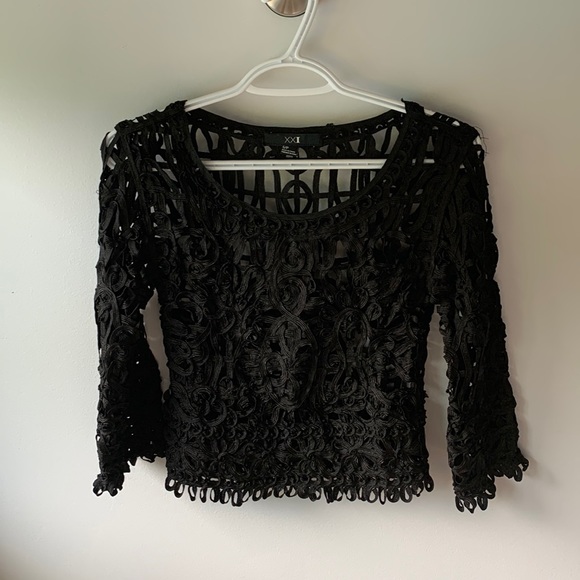 Black crochet top - Picture 1 of 3